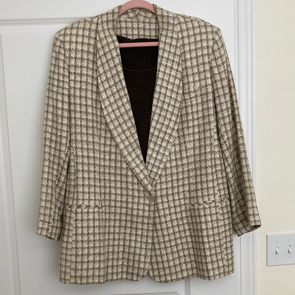Austin Reed Cream and Brown Blazer Classic Tailored Design